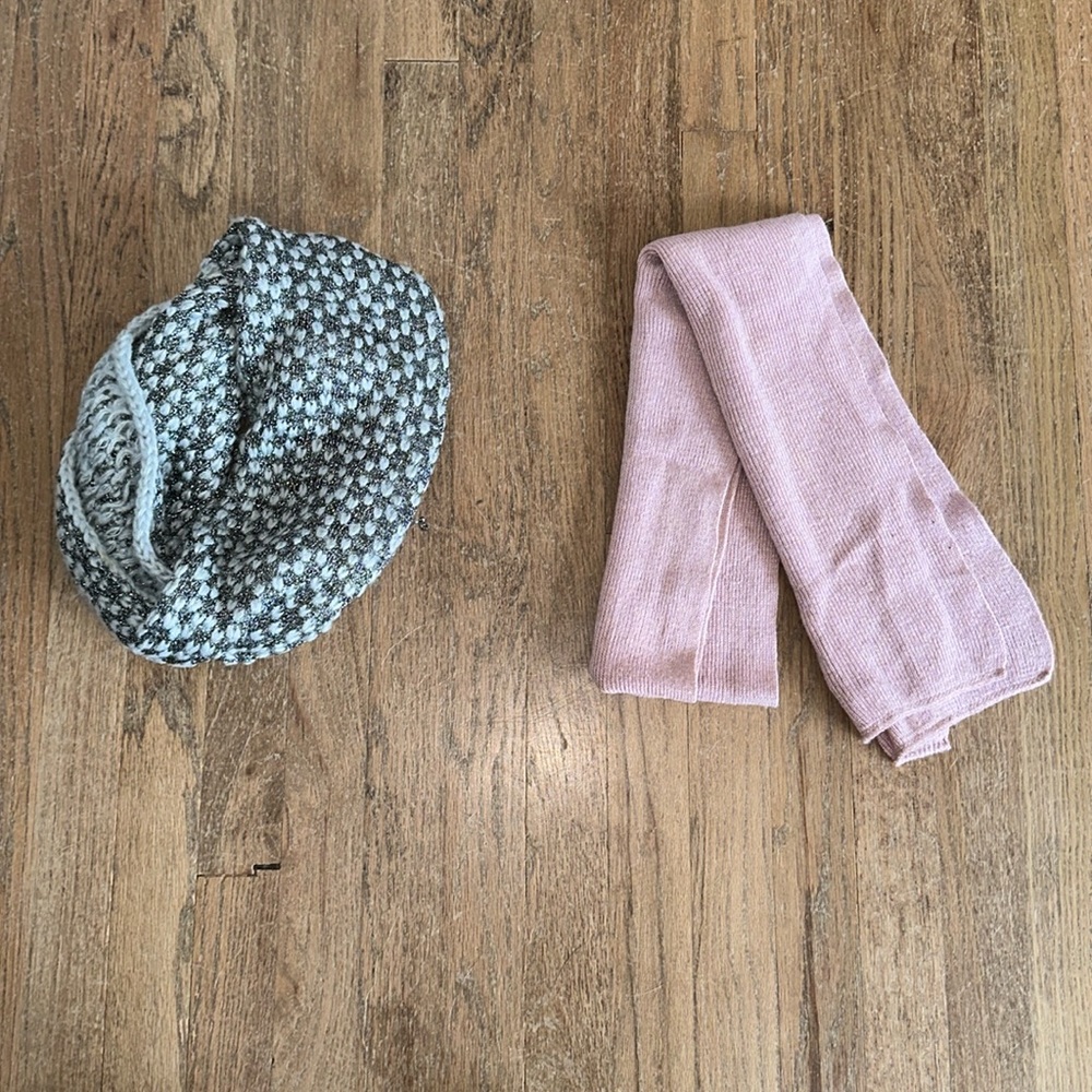 2 scarves